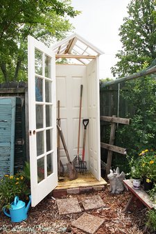 organized-garden-shed1